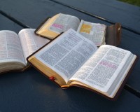 Bible Study pic